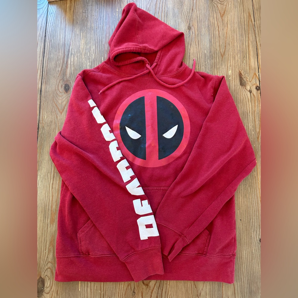 Marvel Red Deadpool Long Sleeve Hoodie Size SM